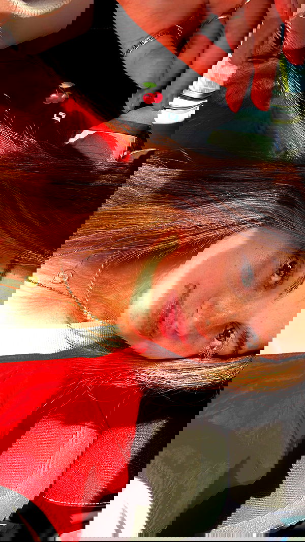 lia_abramovich image ~ Altpins