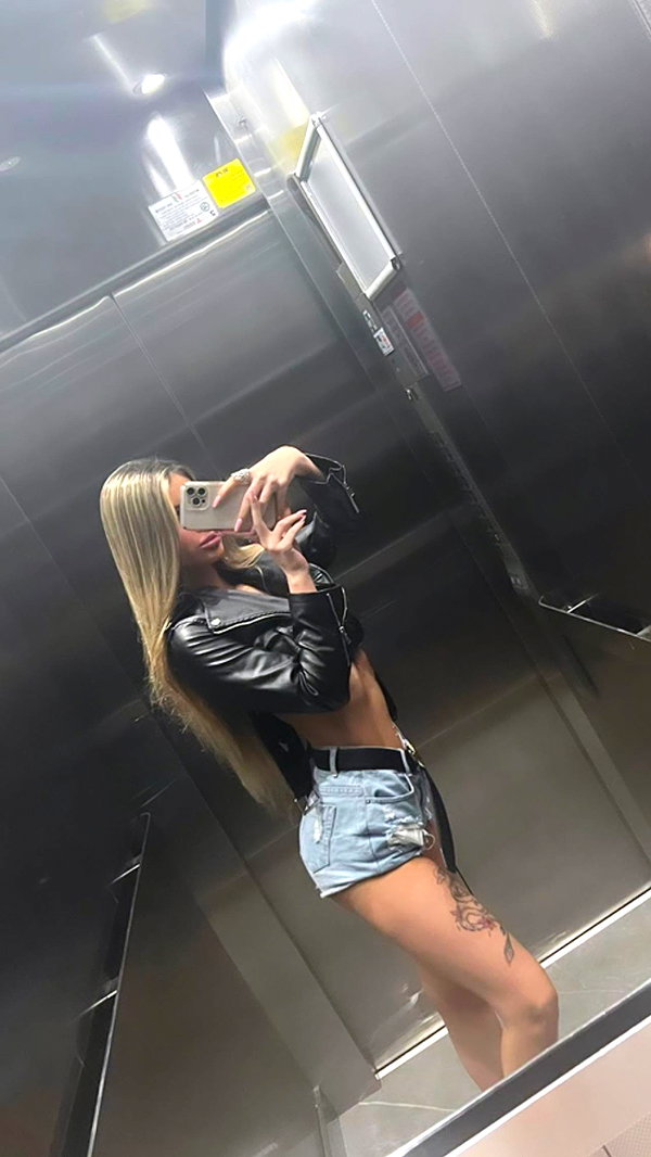 libbyberkovich instagram image archive image
