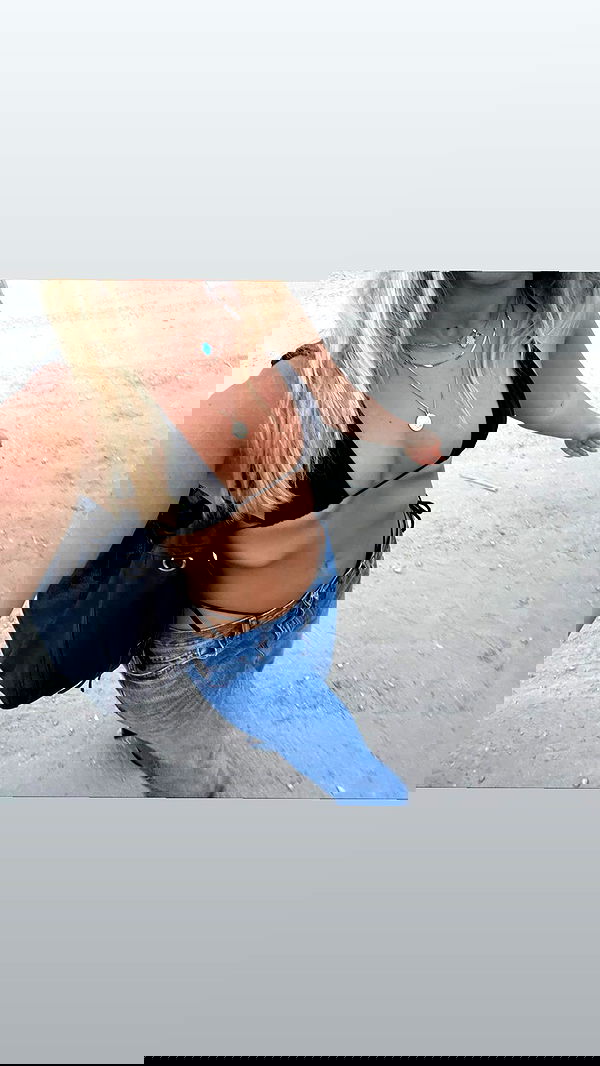 lihi.stoller lihi.stoller archive image