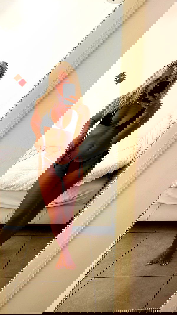 lihi.stoller lihi.stoller archive image