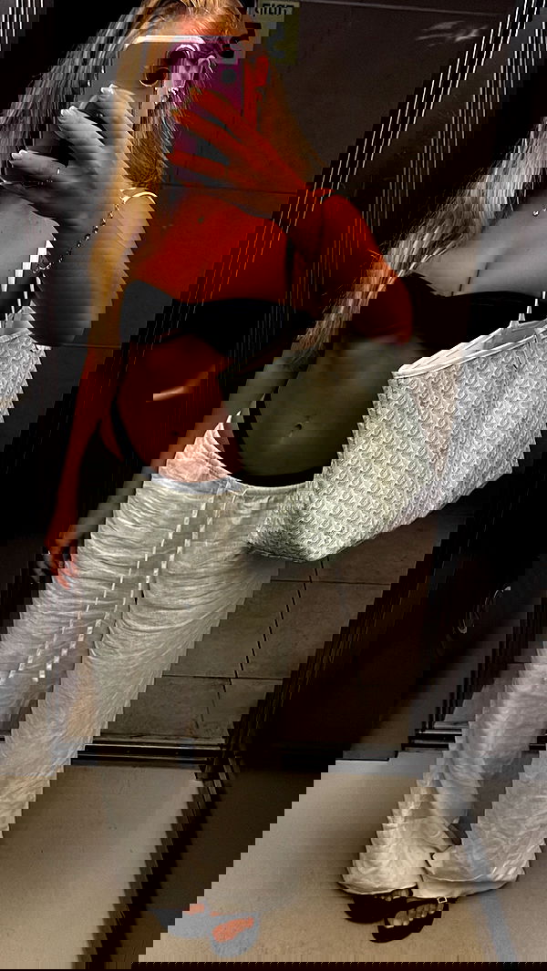 lihi.stoller lihi.stoller archive image