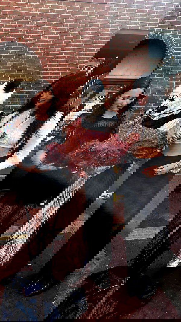 lilarosepalaza lilarosepalaza archive image