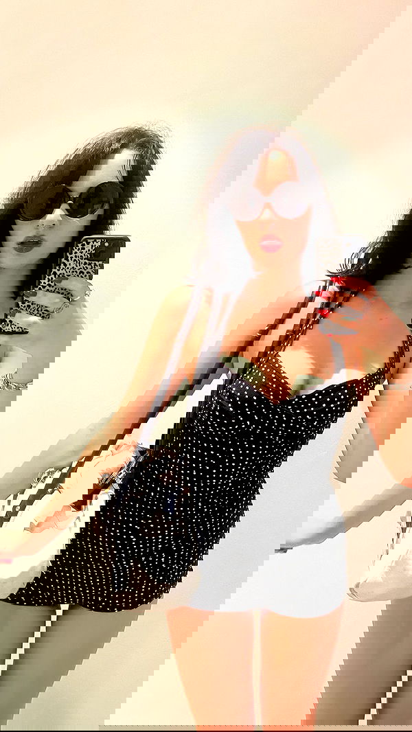 lilarosepalaza lilarosepalaza archive image