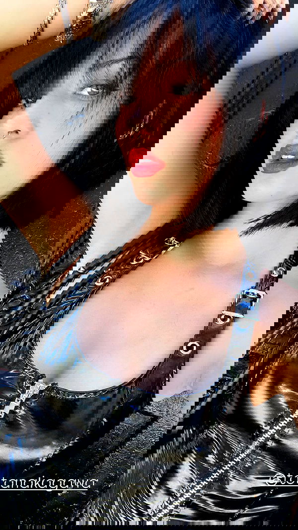 lilarosepalaza lilarosepalaza archive image