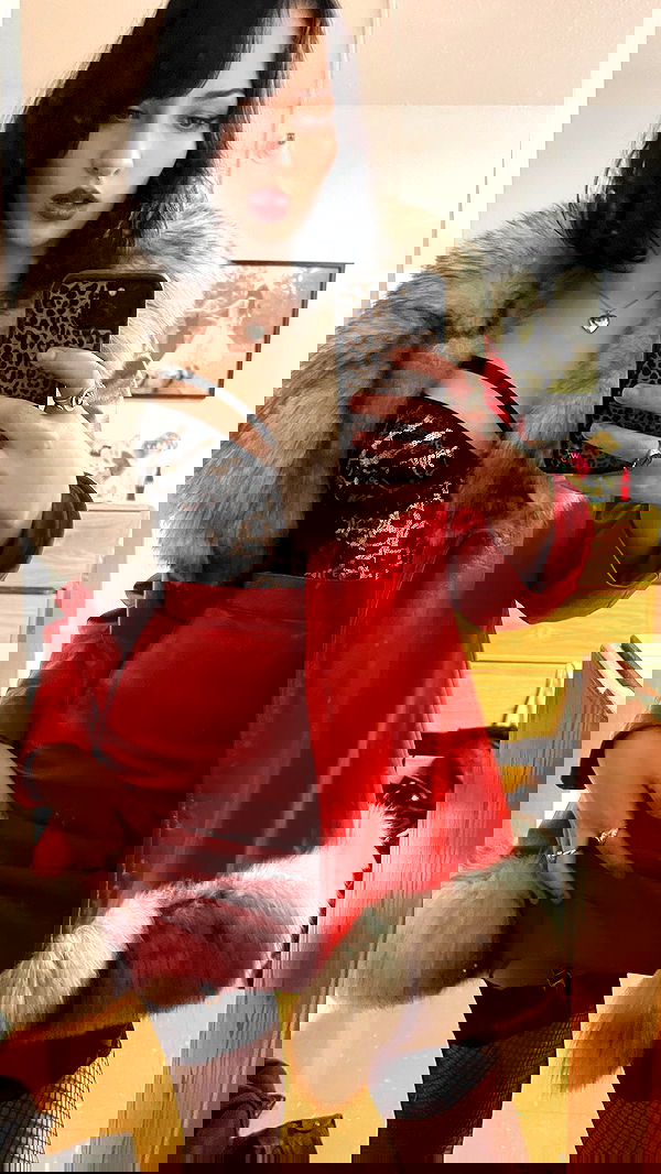 lilarosepalaza lilarosepalaza archive image