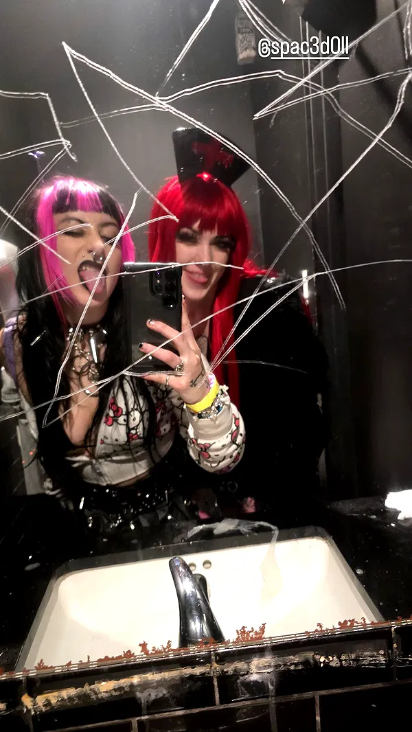 lilith.hecate lilith.hecate archive image