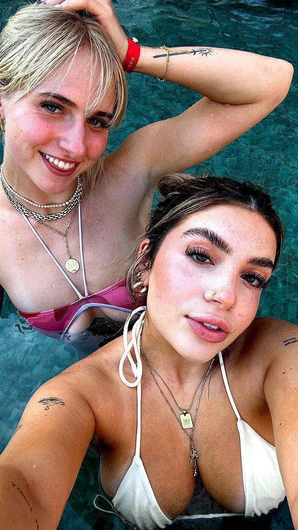 lilsyourfav instagram image archive image