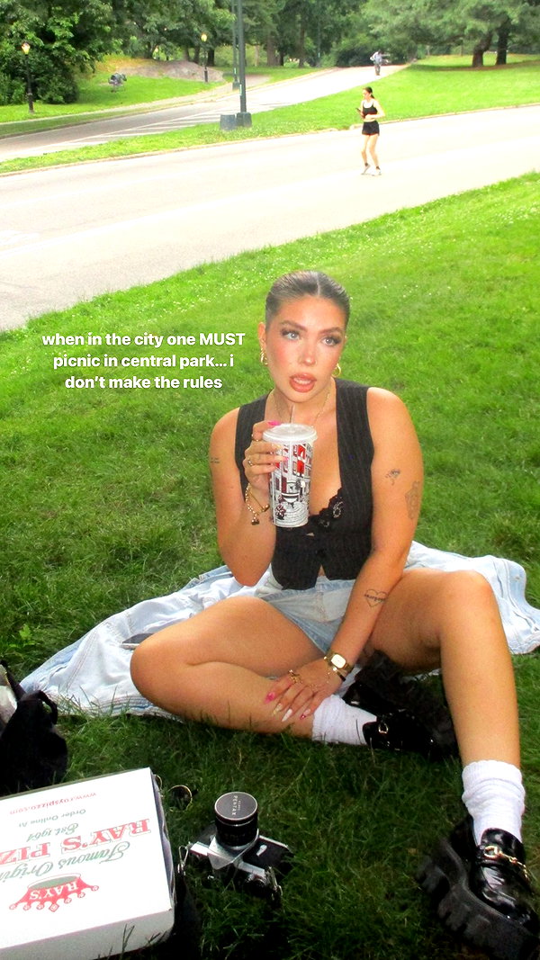 lilsyourfav instagram image archive image