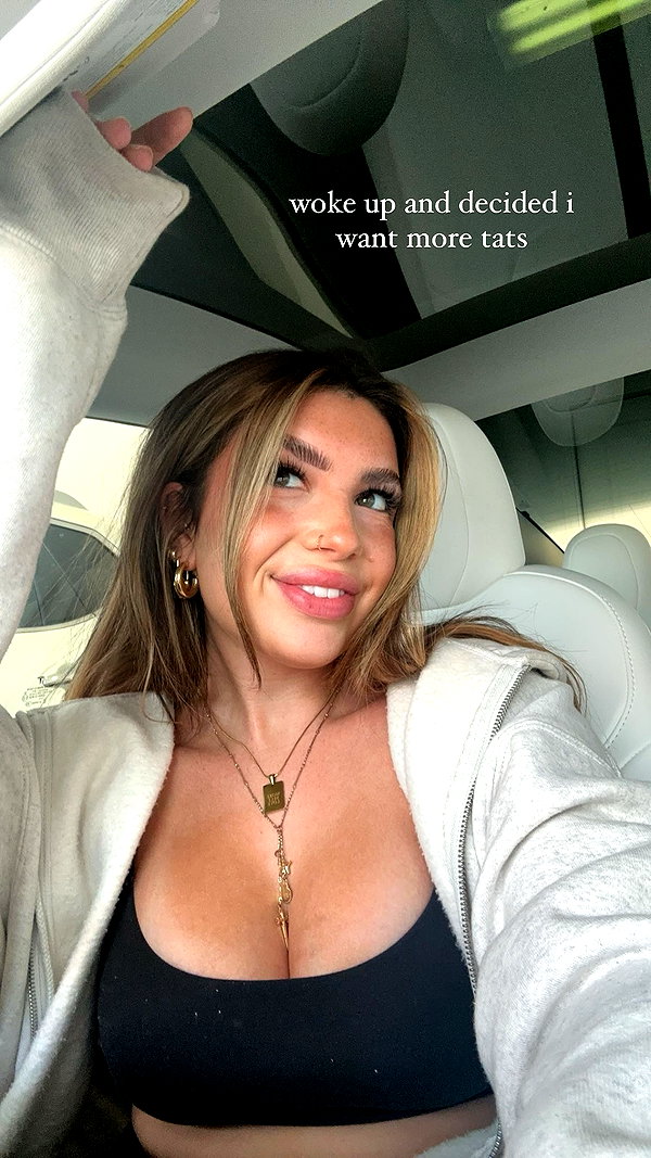 lilsyourfav instagram image archive image