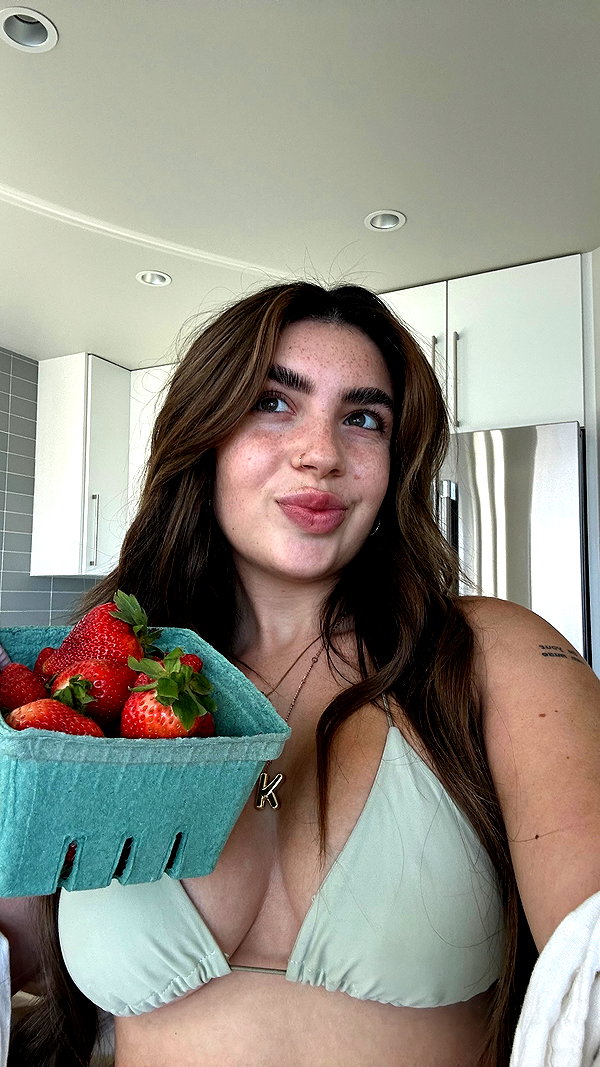 lilsyourfav instagram image archive image