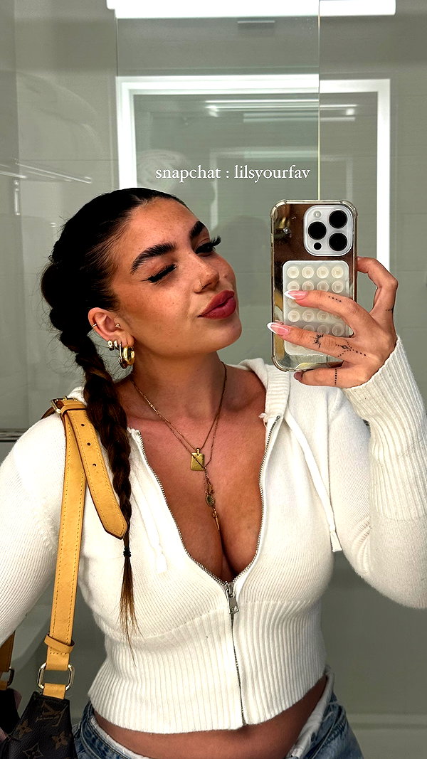 lilsyourfav instagram image archive image