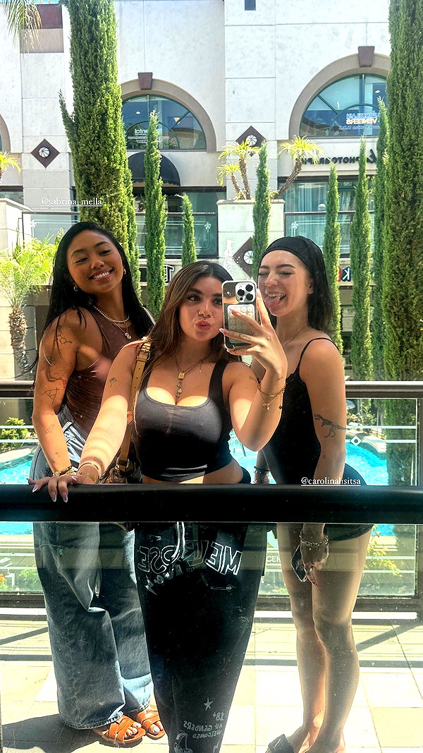 lilsyourfav instagram image archive image