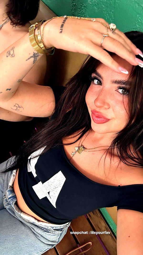 lilsyourfav instagram image archive image