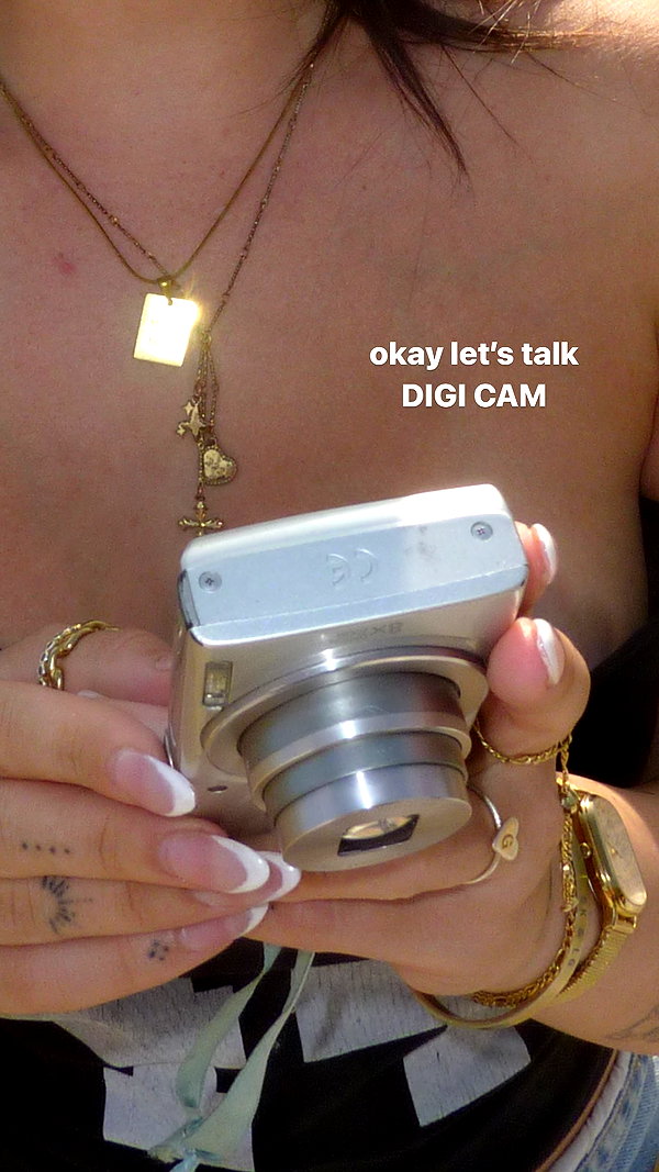 lilsyourfav instagram image archive image