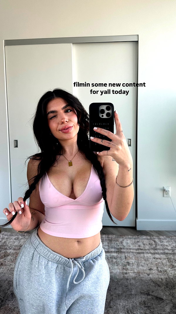 lilsyourfav instagram image archive image