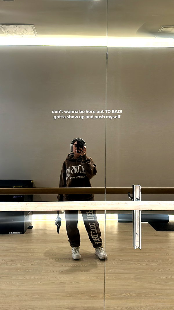 lilsyourfav instagram image archive image