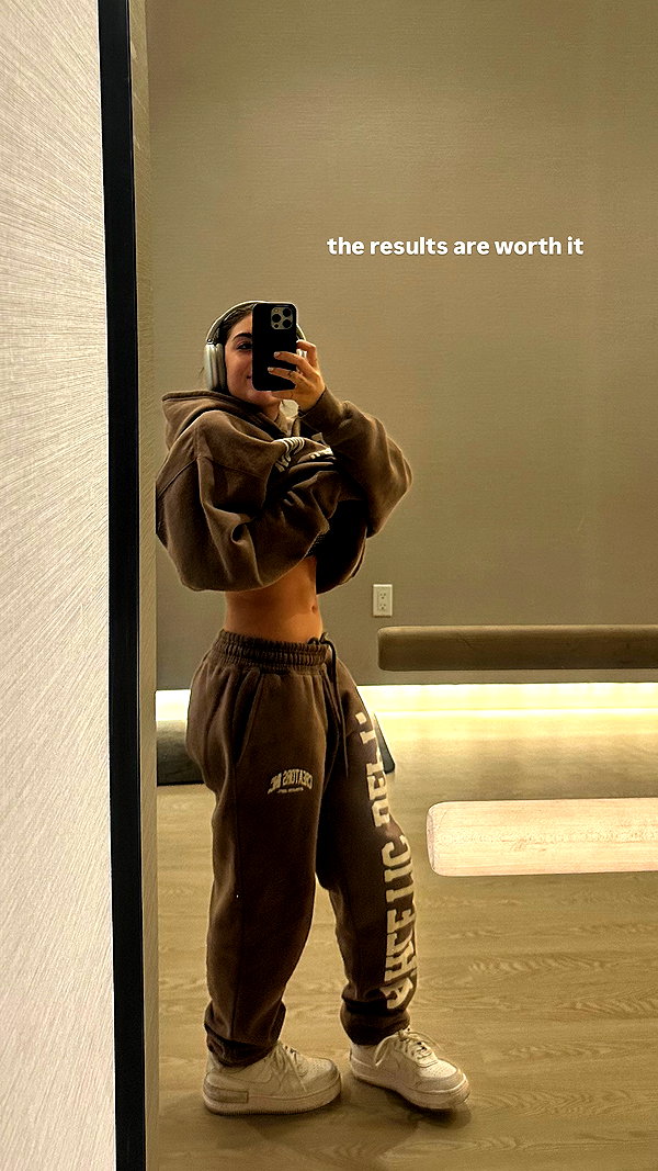 lilsyourfav instagram image archive image
