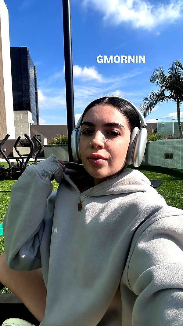 lilsyourfav instagram image archive image