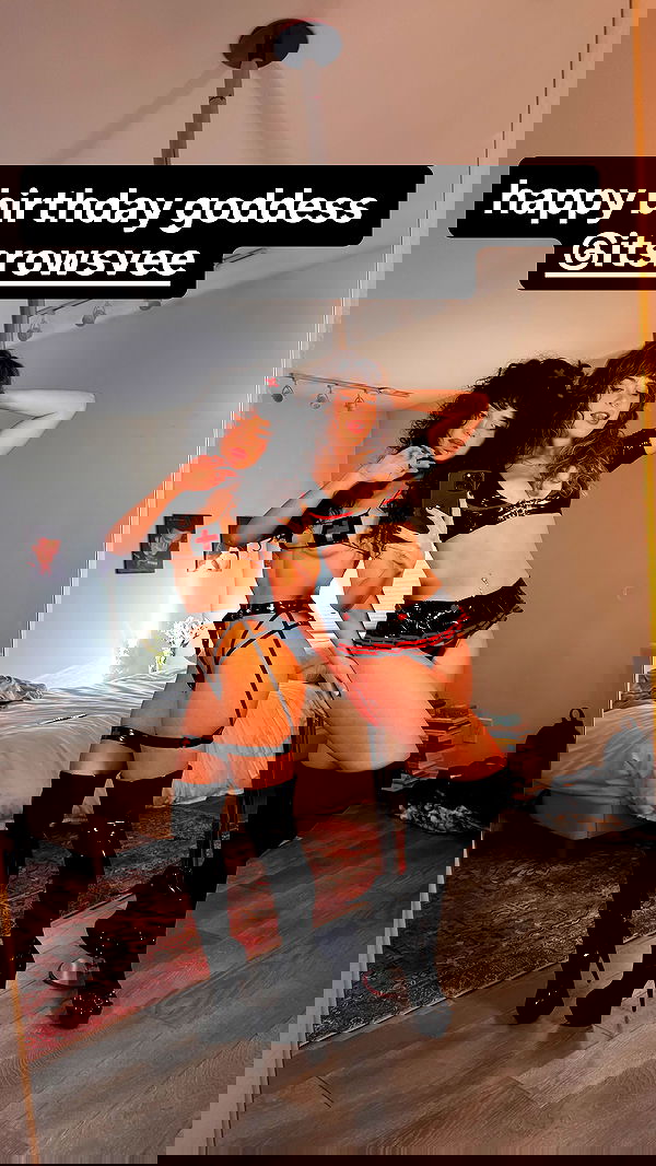 little.warren_ little.warren_ archive image