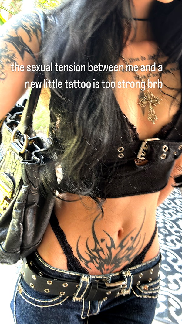 livindeadyaz instagram image archive image
