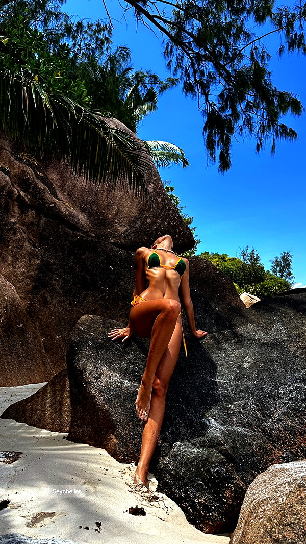 lizakovalenkoo instagram image archive image