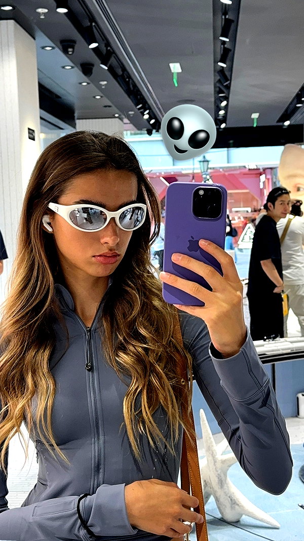 lizakovalenkoo instagram image archive image