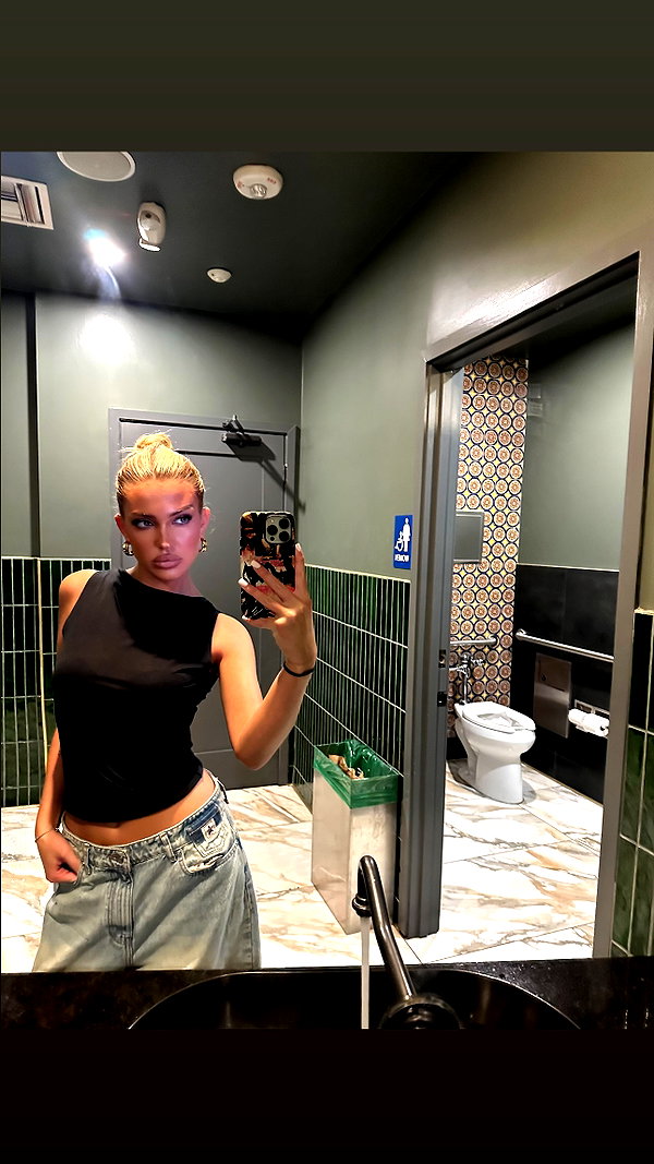 lizrrossi instagram image archive image