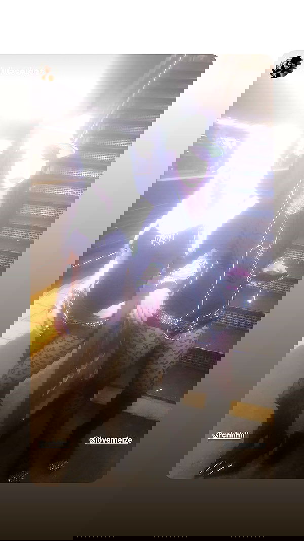 lovemeize lovemeize archive image