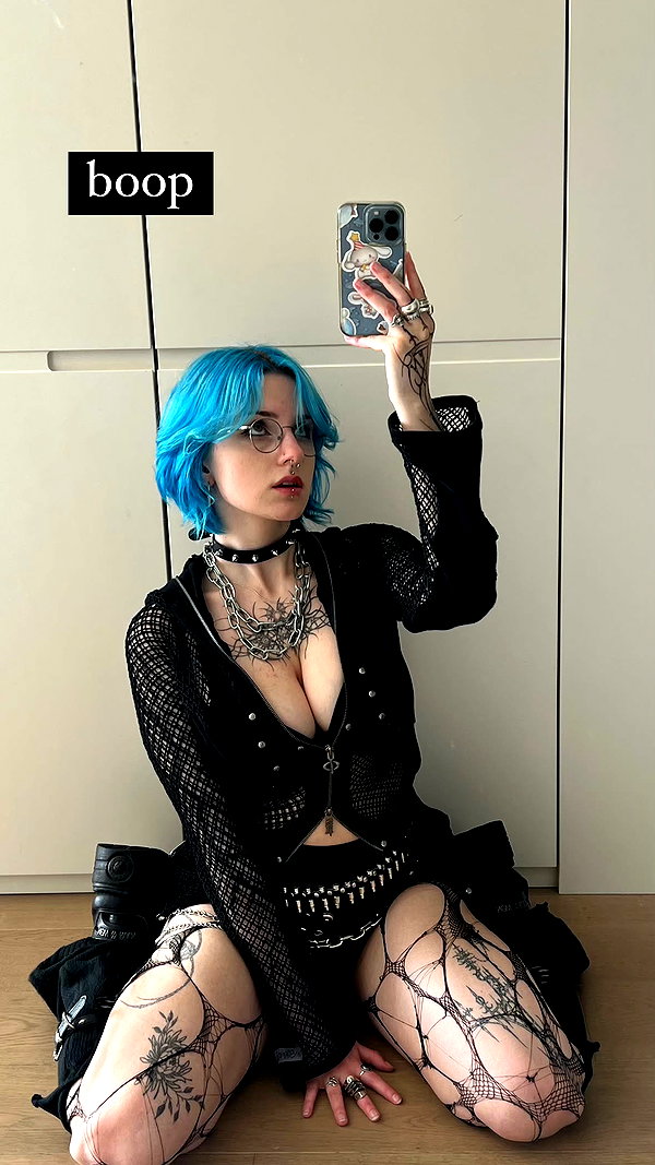 lyracr0w0 lyracr0w0 archive image