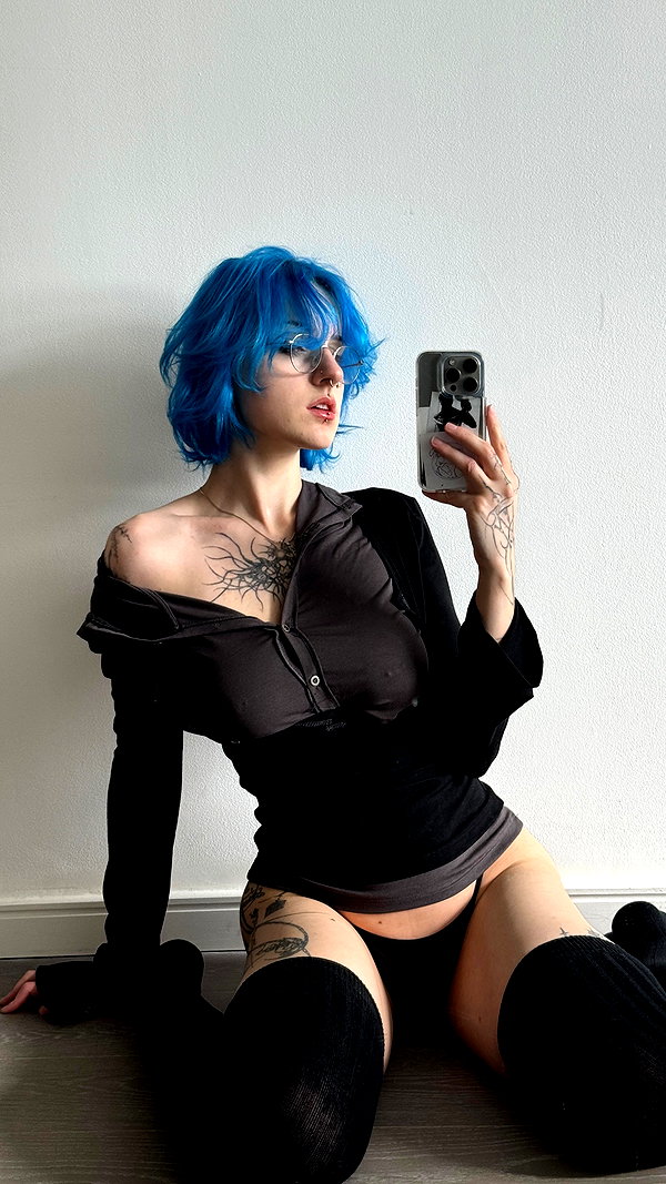 lyracr0w0 instagram image archive image