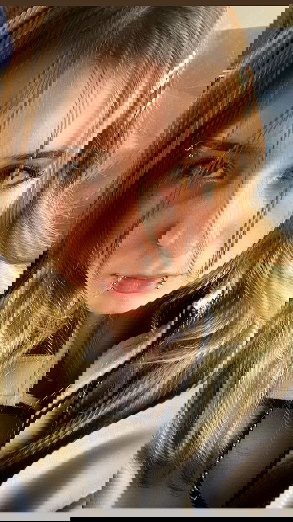 m1ry2m_ m1ry2m_ archive image