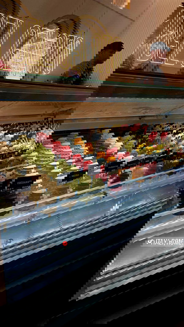 maayan.shaibi image ~ Altpins