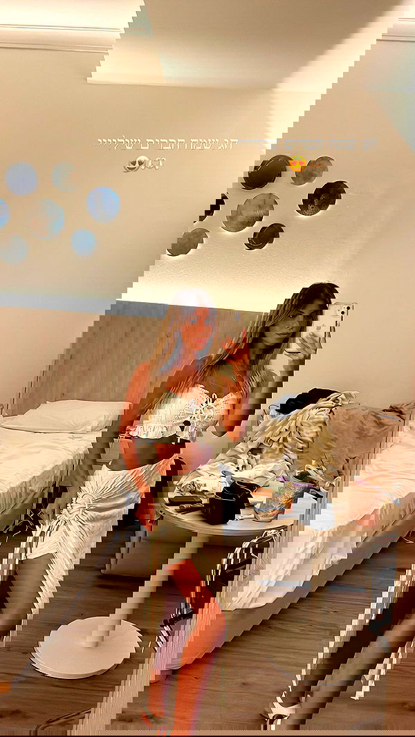 maayan.shaibi image ~ Altpins