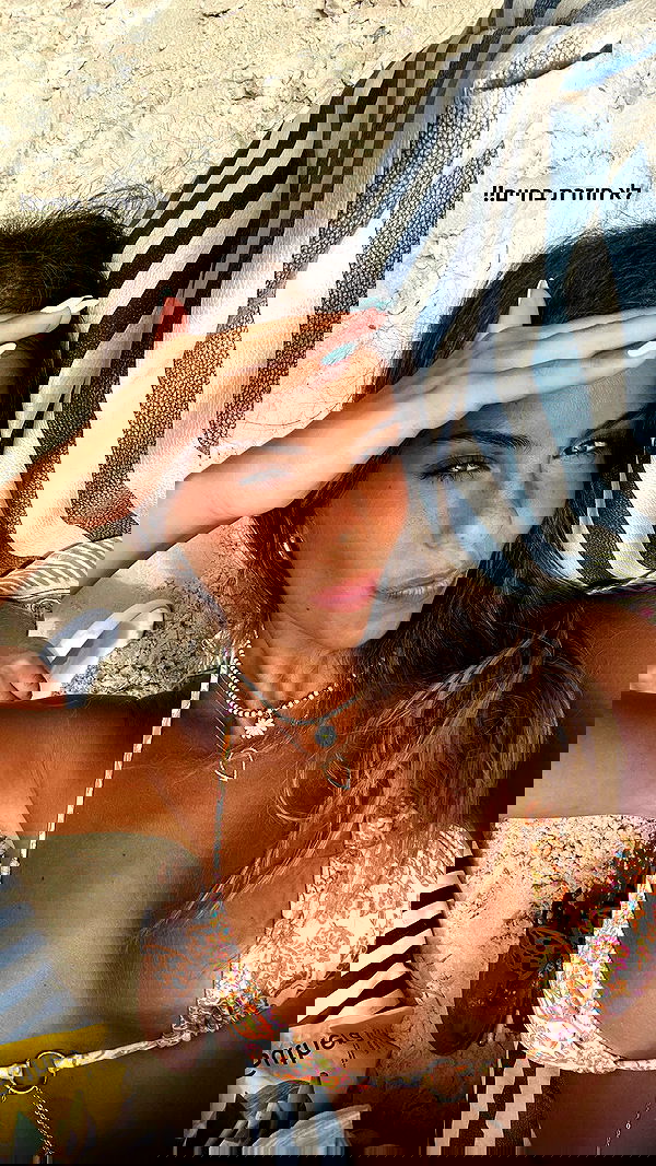 maayan.shaibi image ~ Altpins