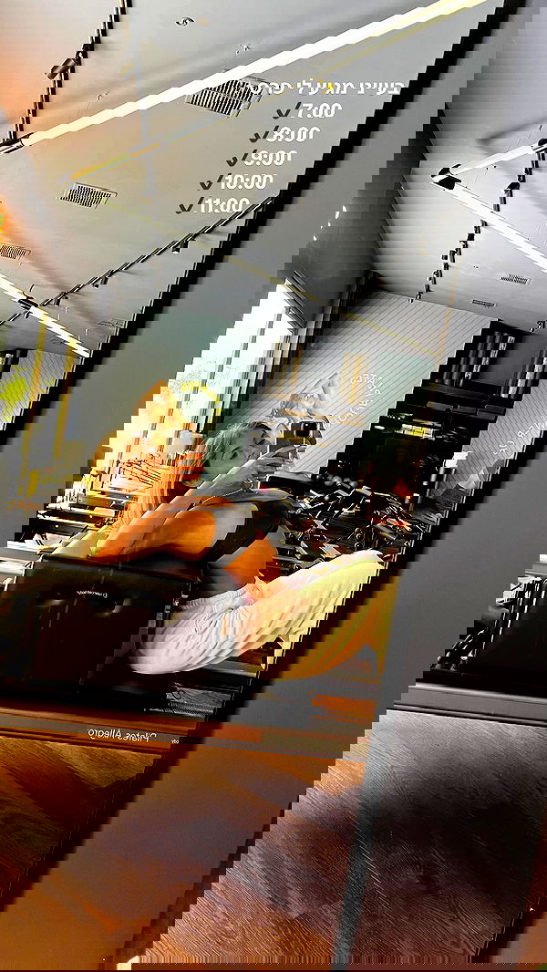 maayan.shaibi image ~ Altpins