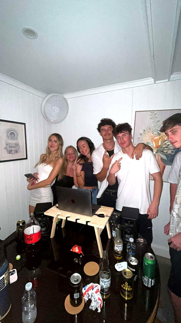 macyxjane_ macyxjane_ archive image