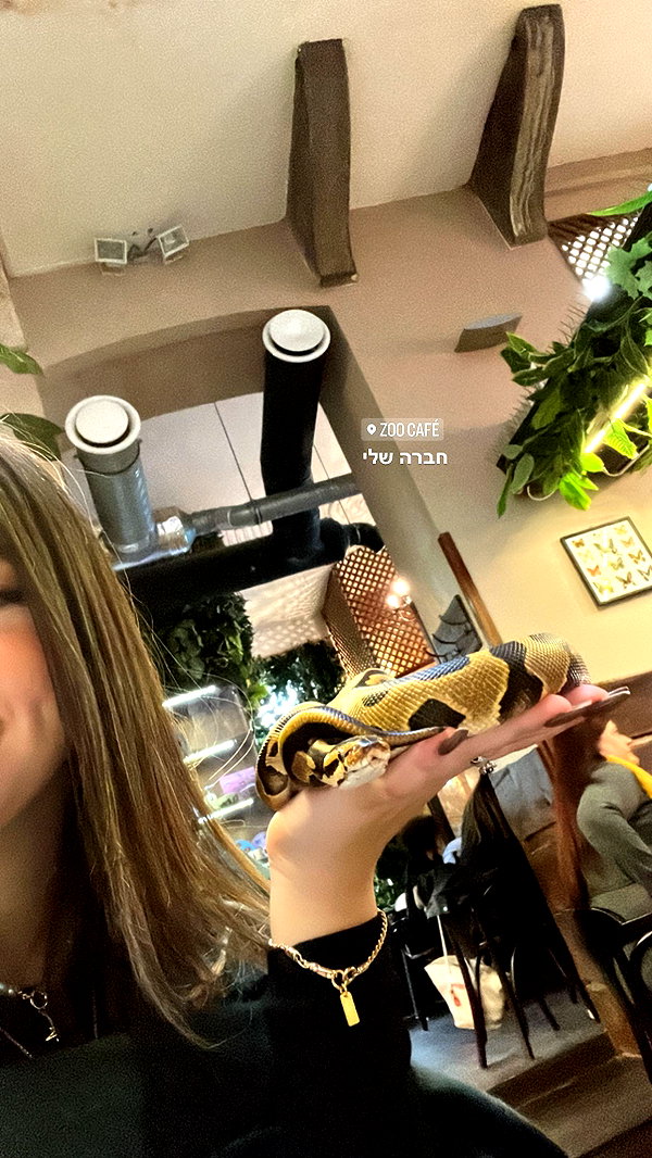 mai_glazer instagram image archive image