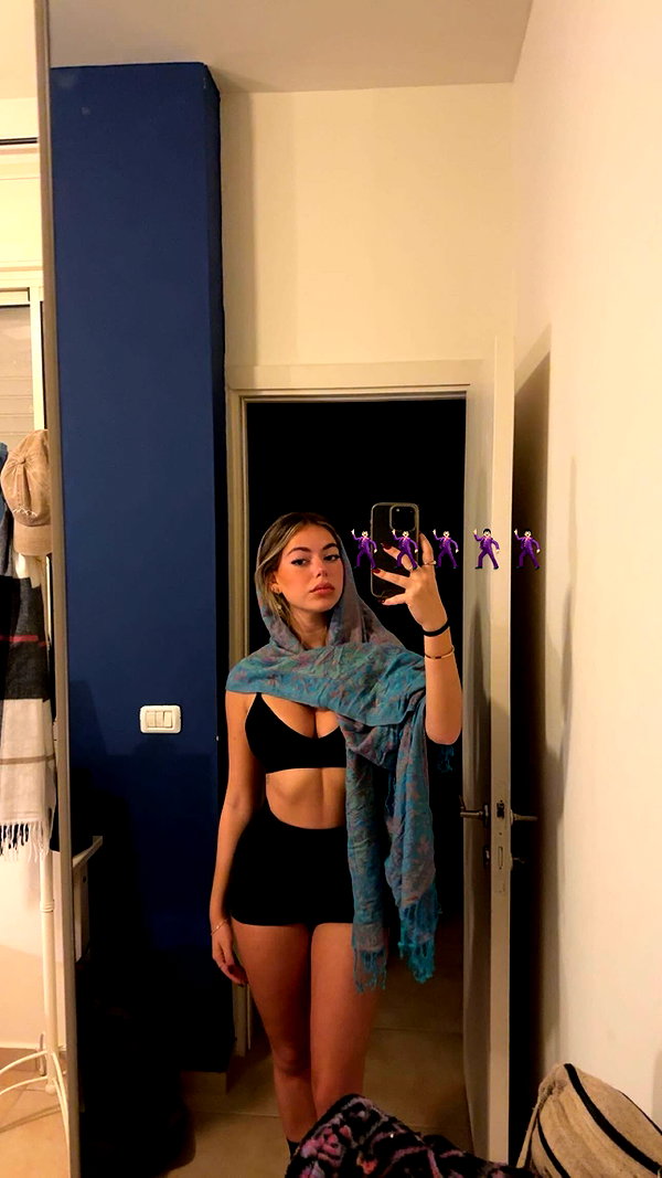 mai_glazer instagram image archive image