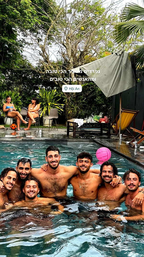 mai_glazer instagram image archive image