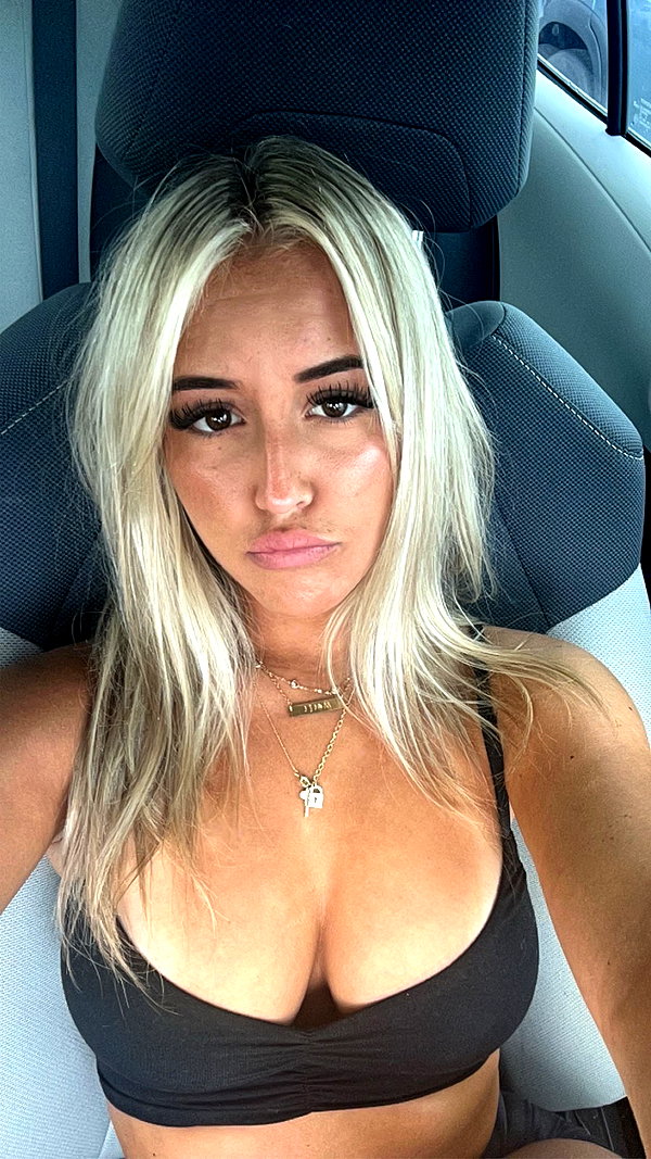 mailiholt instagram image archive image