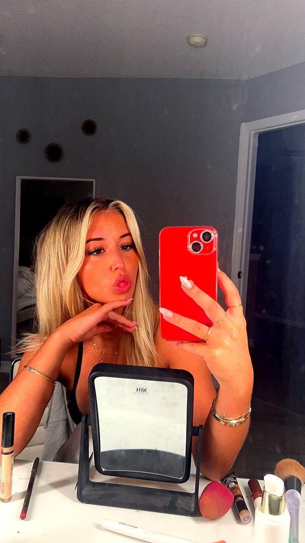 mailiholt instagram image archive image