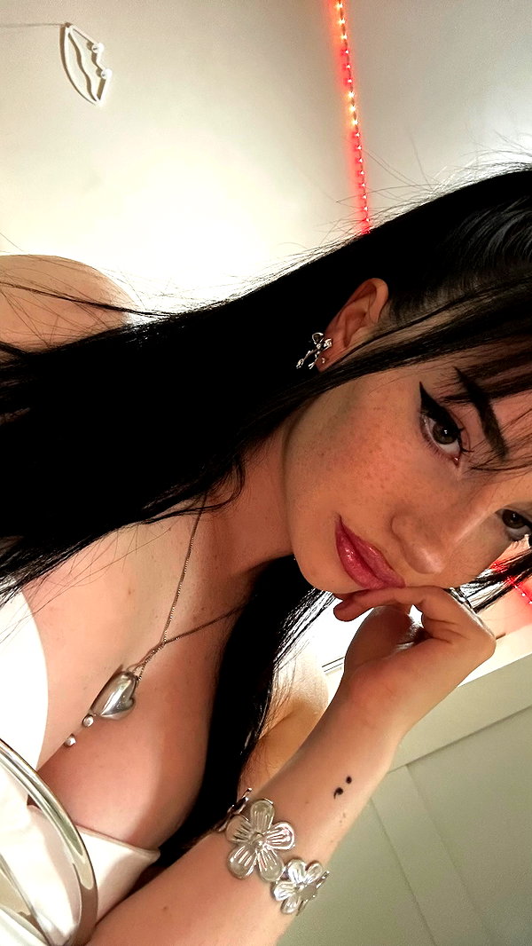mayaellron instagram image archive image