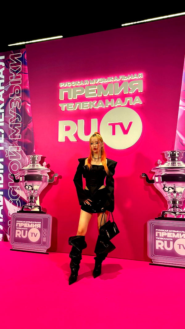 meeyinara instagram image archive image