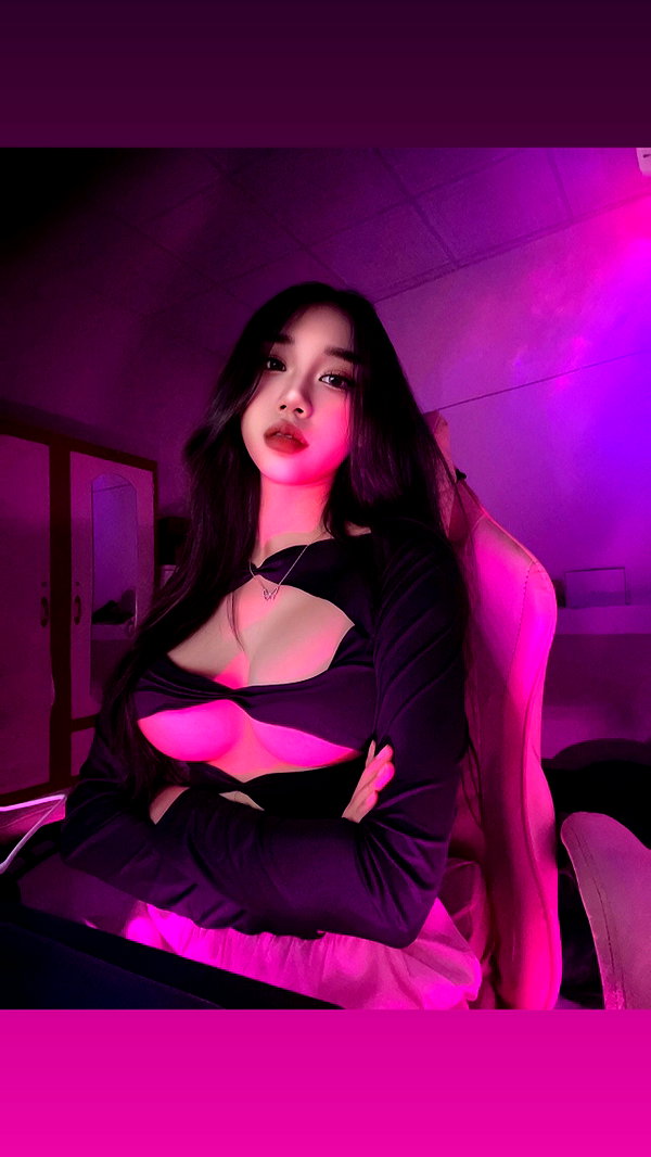 megiakhotinh99 instagram image archive image