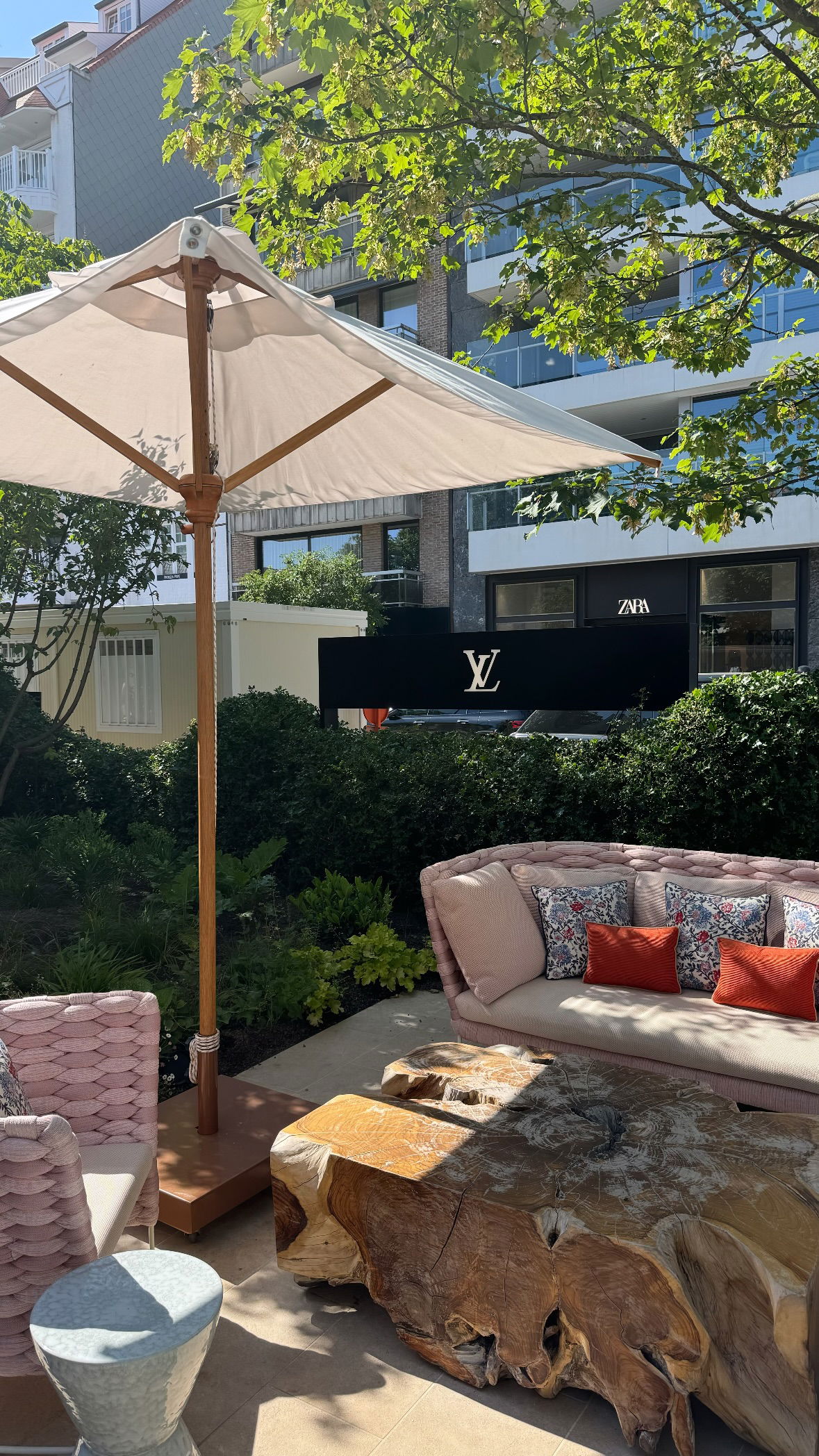 meikeae instagram image archive image