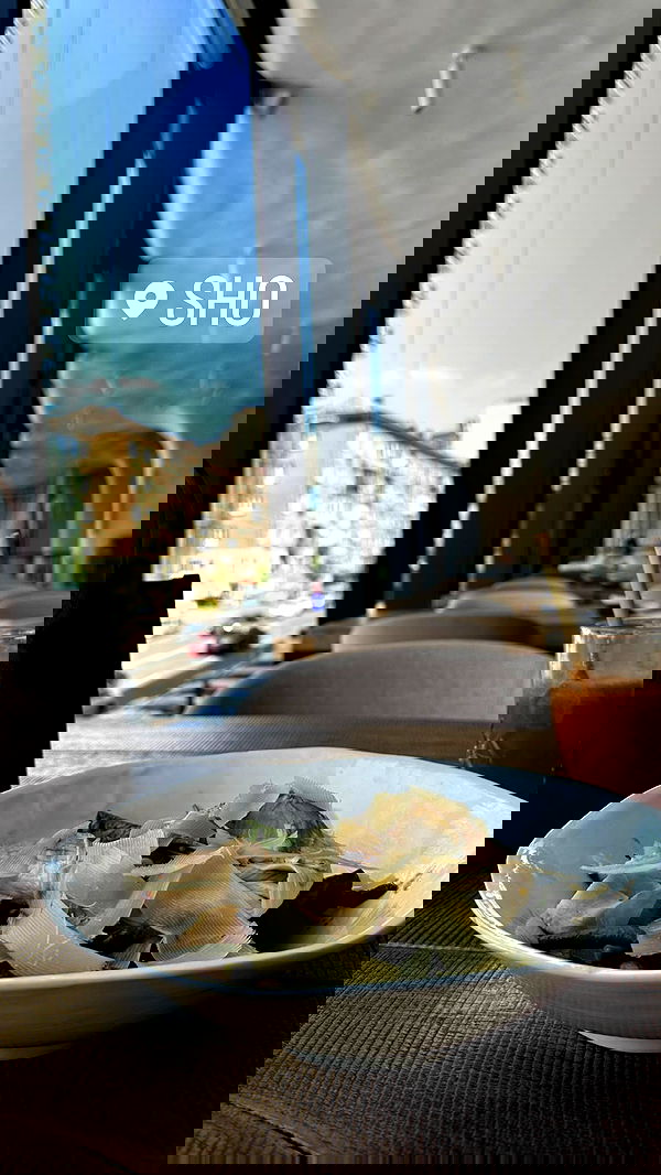 meleeva meleeva archive image