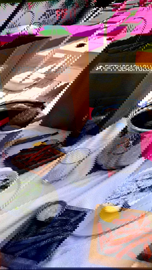 meleeva meleeva archive image