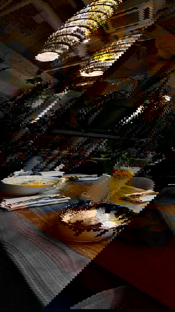 meleeva meleeva archive image