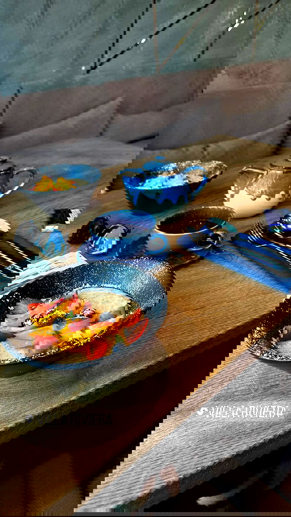 meleeva meleeva archive image