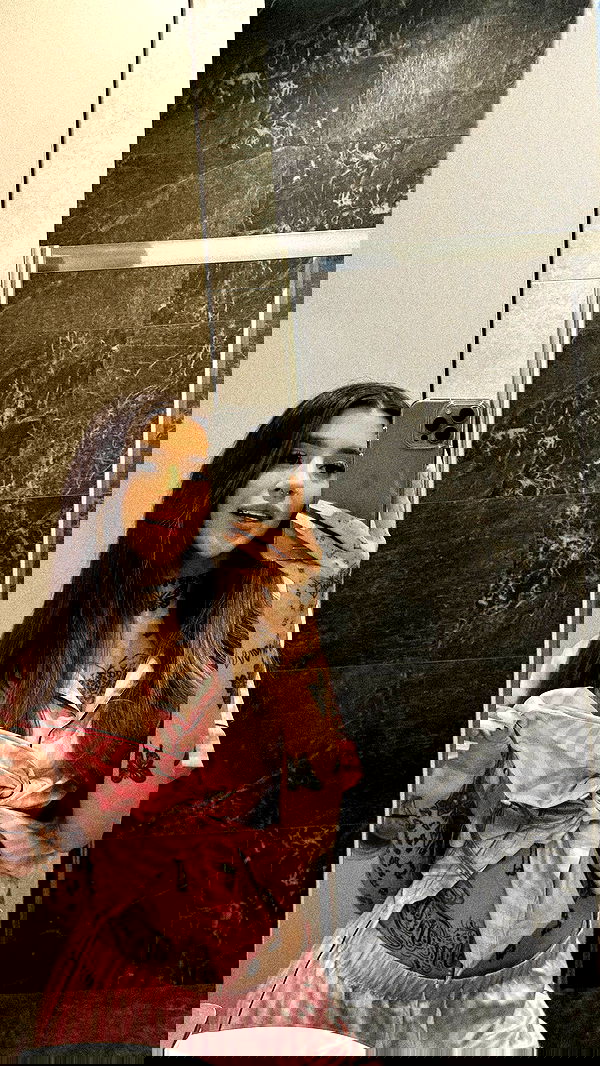 meleeva meleeva archive image